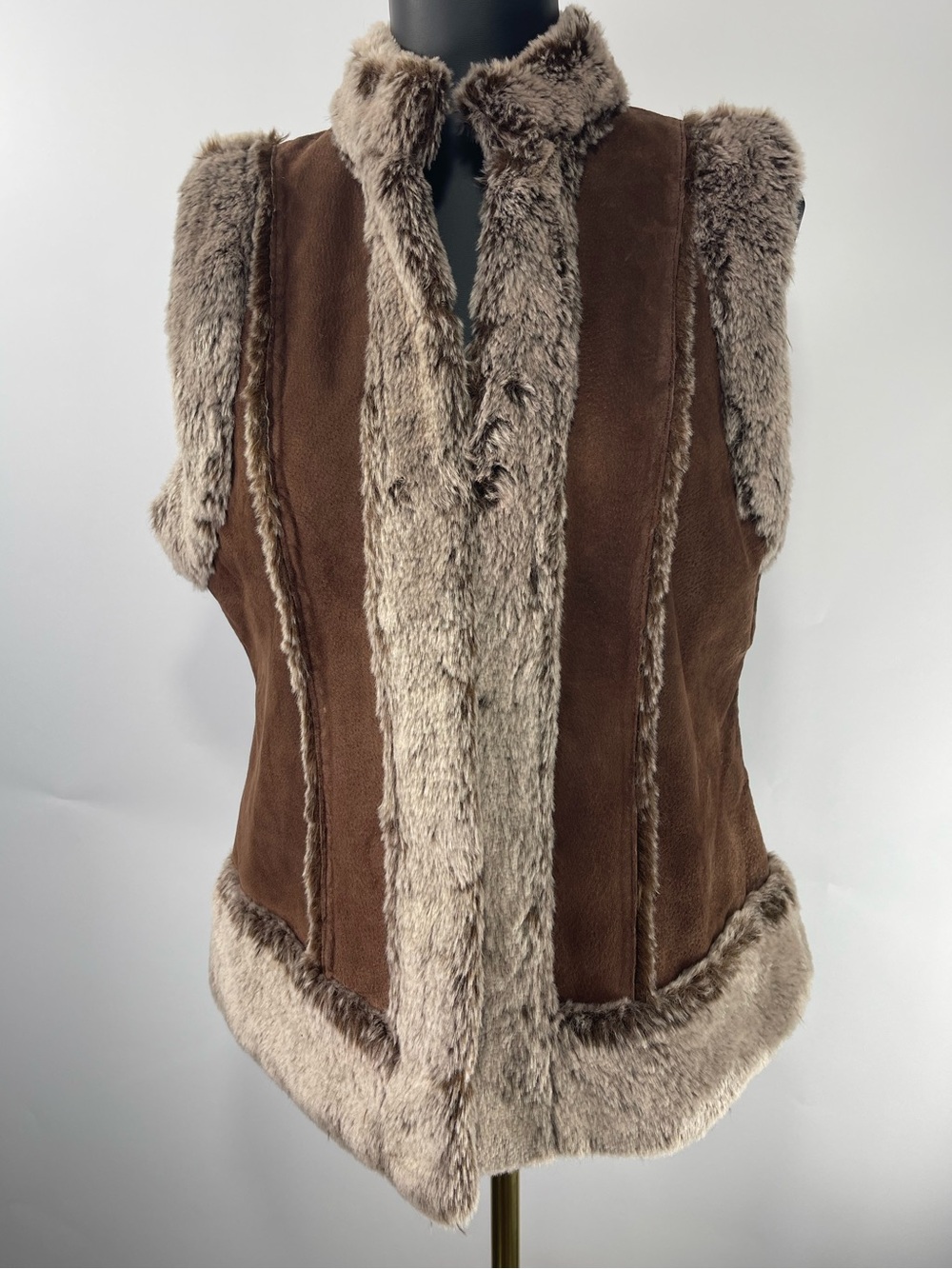 Live a Little Brown Leather Faux Fur Trim Western Cowgirl Vest Size Large - Picture 2 of 15